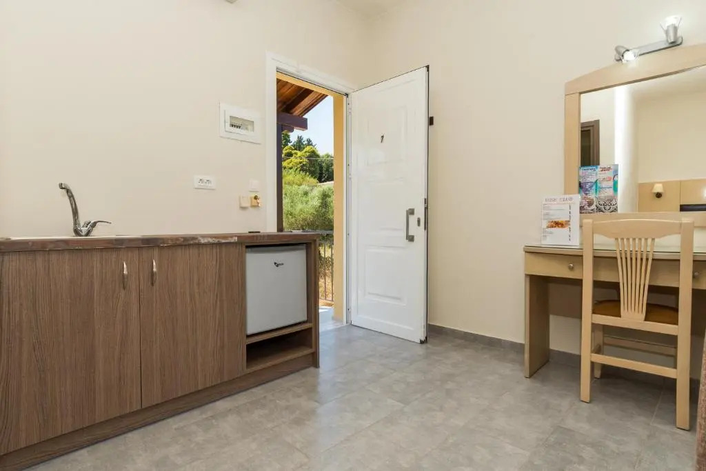 Rose Club Apartments