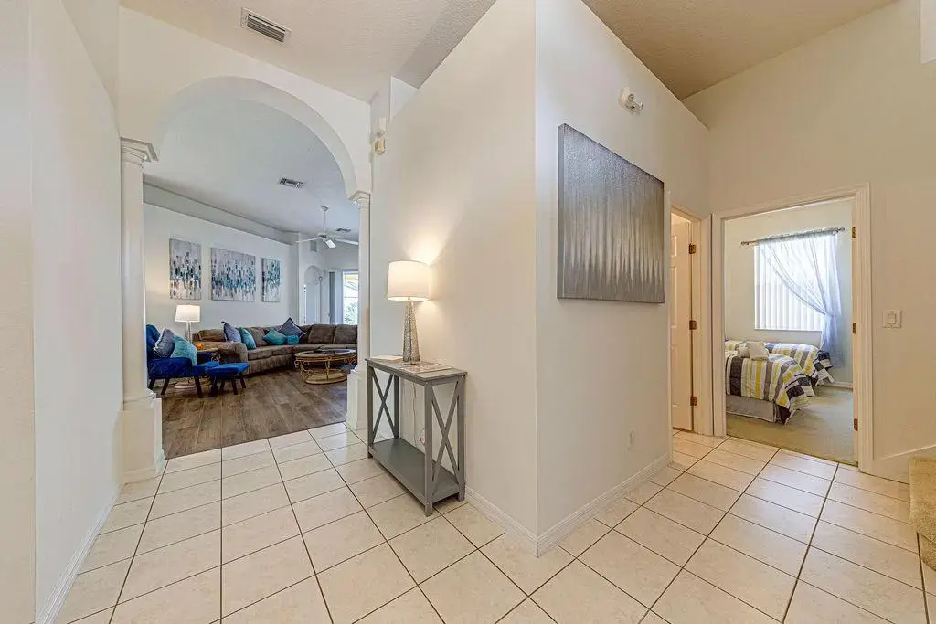 Gorgeous 4 Bedroom, Disney And South Facing Pool, Davenport, US
