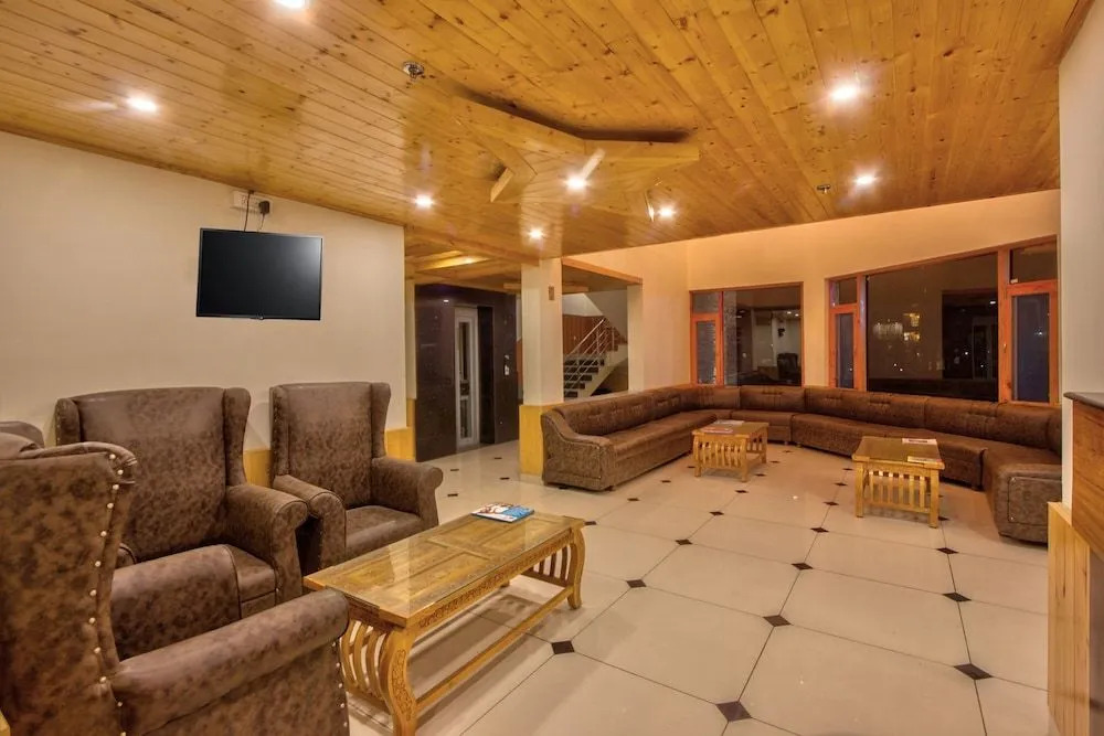 Snow Citys Montana Blues Resort Manali - Heated & Air-Cooled Stay