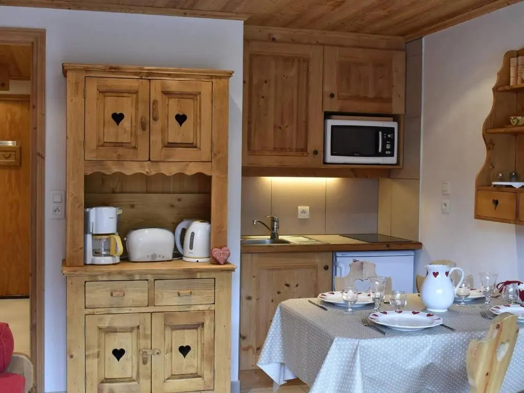 Appartement Méribel, 1 pièce, 4 personnes - FR-1-180-372