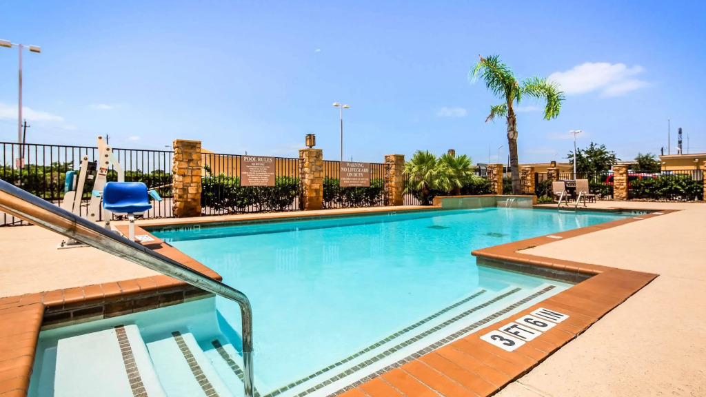 Comfort Suites Seabrook - La Porte - Kemah