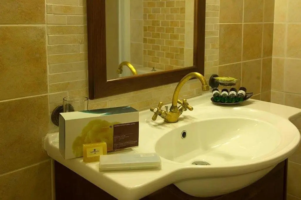 Arethousa Hotel