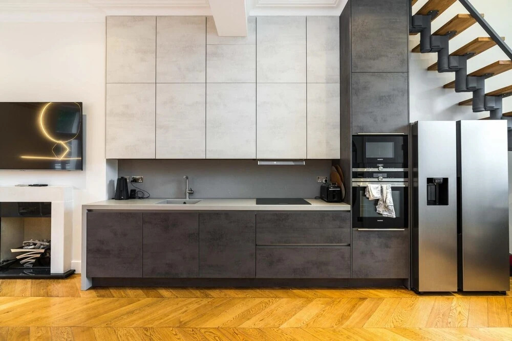 Luxury 2BD Apartment in Holland Park