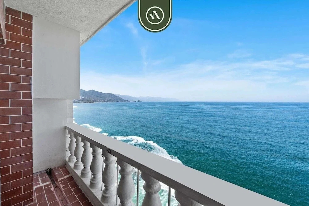 Peaceful Oceanview Studio - Costa Sur Estudio 4