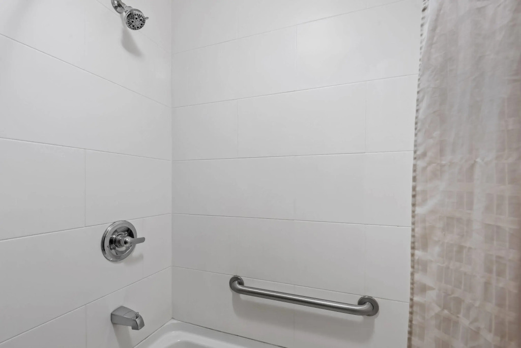 Super 8 by Wyndham Terre Haute