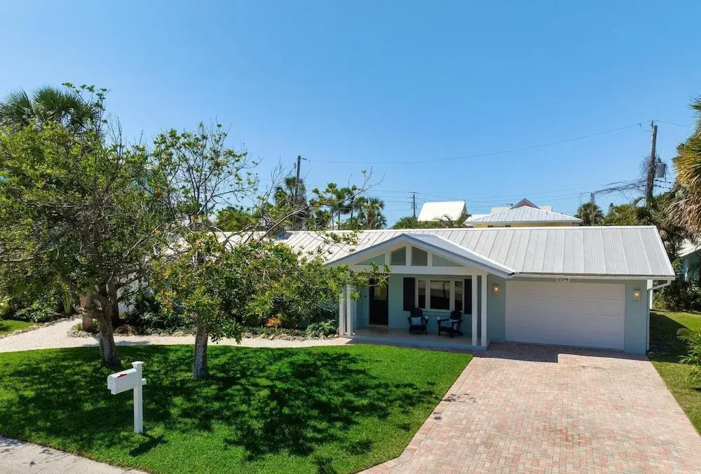 Latitude Adjustment Ami 3 Bedroom Home