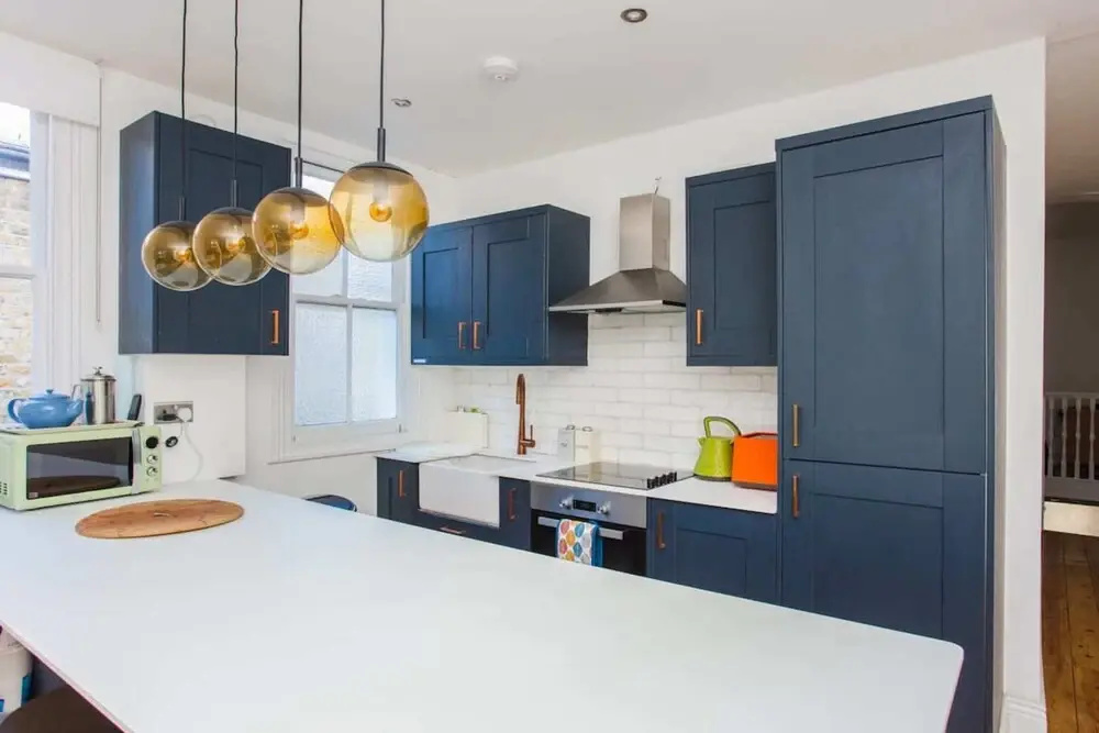 Bright 2 Bedroom Apartment in South East London