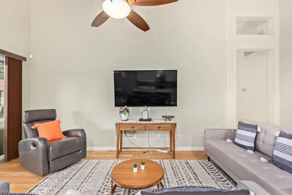 Augusta Chandler 3 Bedroom Home by Redawning