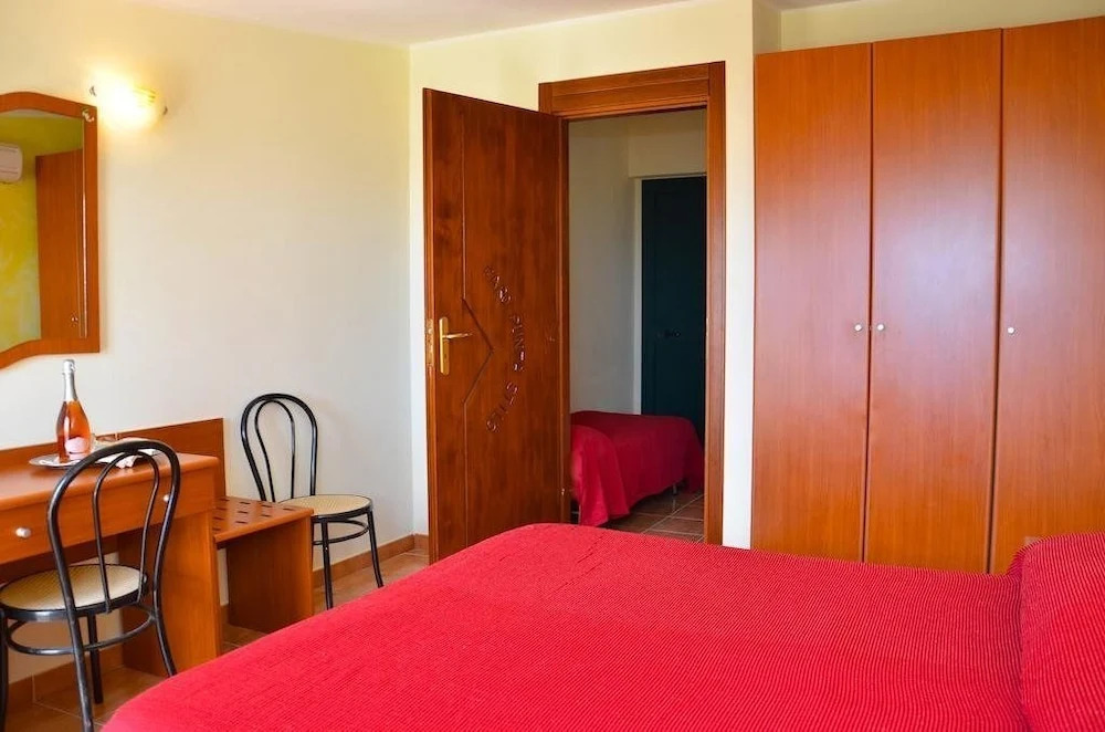 Villaggio Faro Punta Residence Hotel