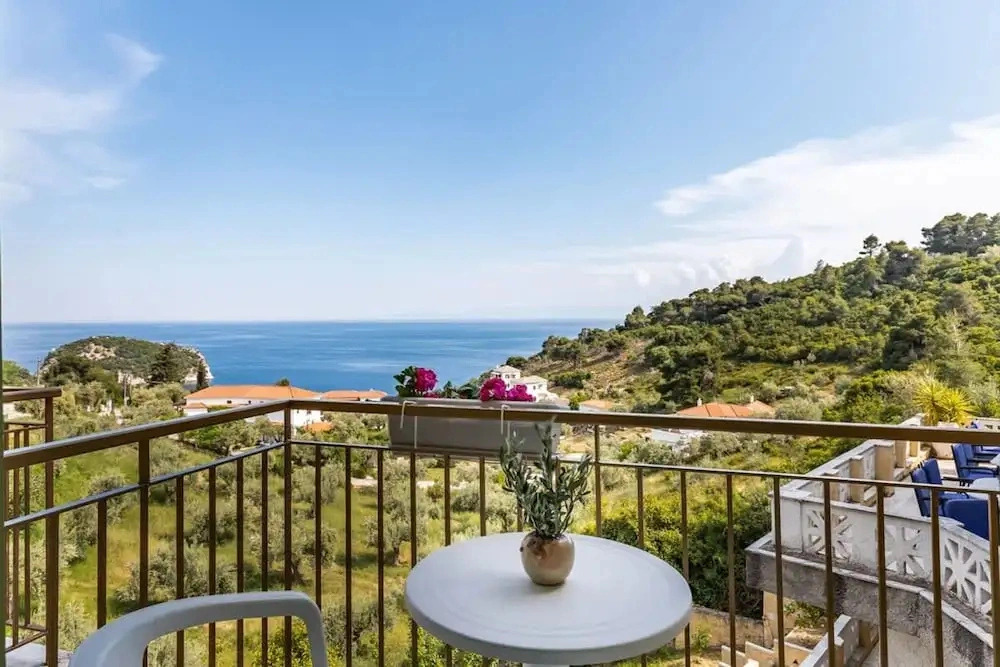 Estia Seaview Room - Ariadne Skopelos Getaway