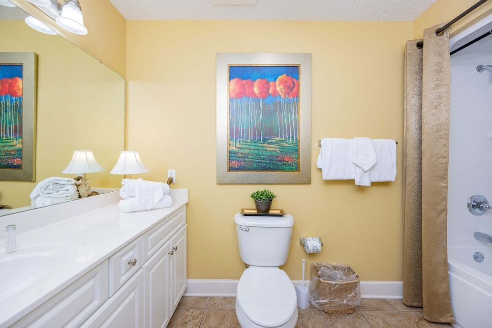 Phoenix West 1703 3 Bedroom Condo