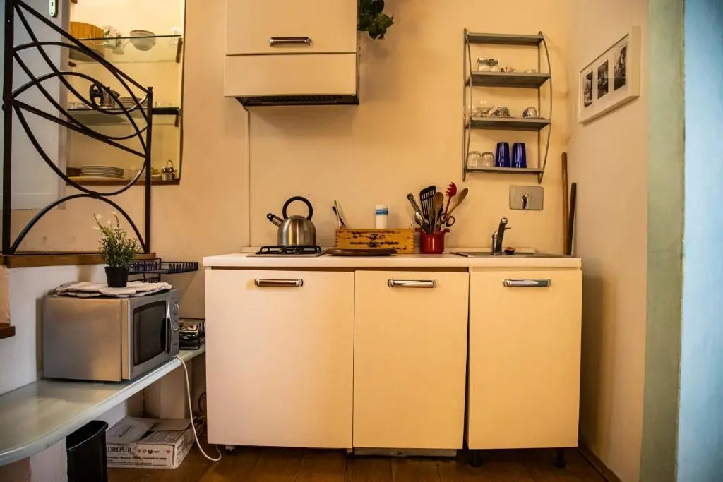 Studio in Tornabuoni within a Renaissance building