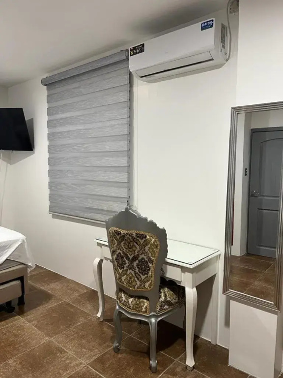 The Royalty Inn ApartmentHotel #1