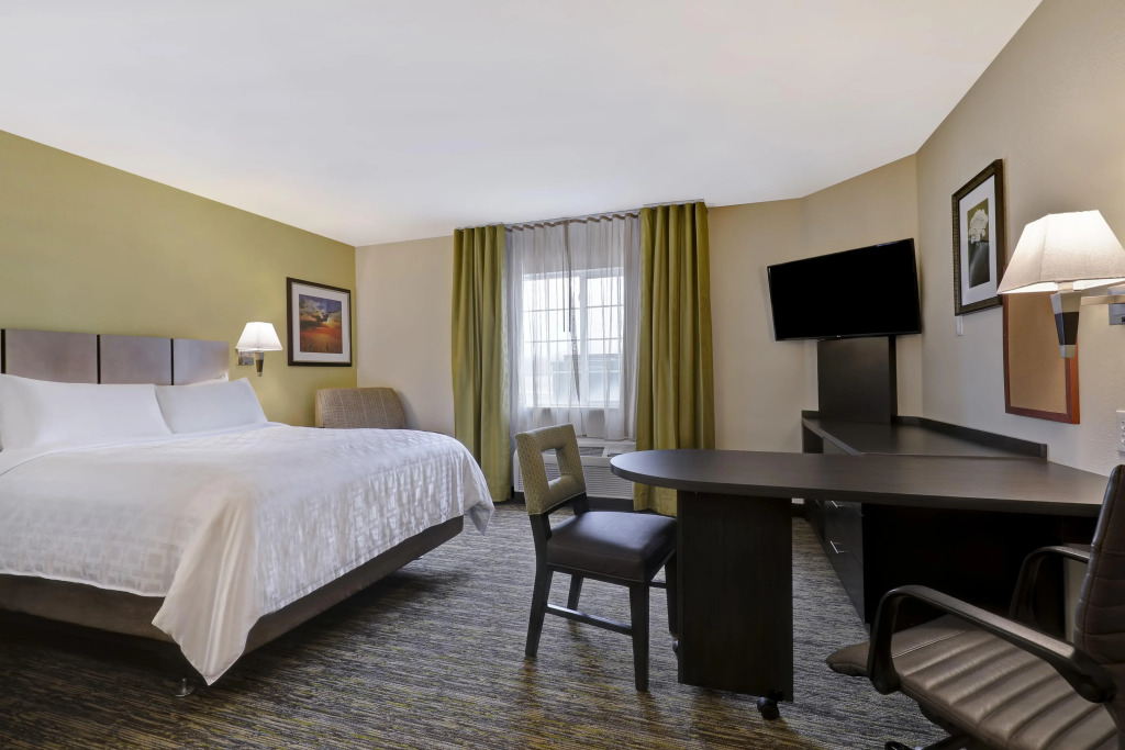 Candlewood Suites Indianapolis - South by IHG
