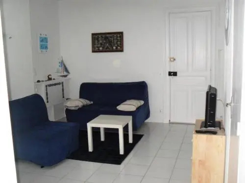 Studio 3 Pers. Proche de la Plage 72047