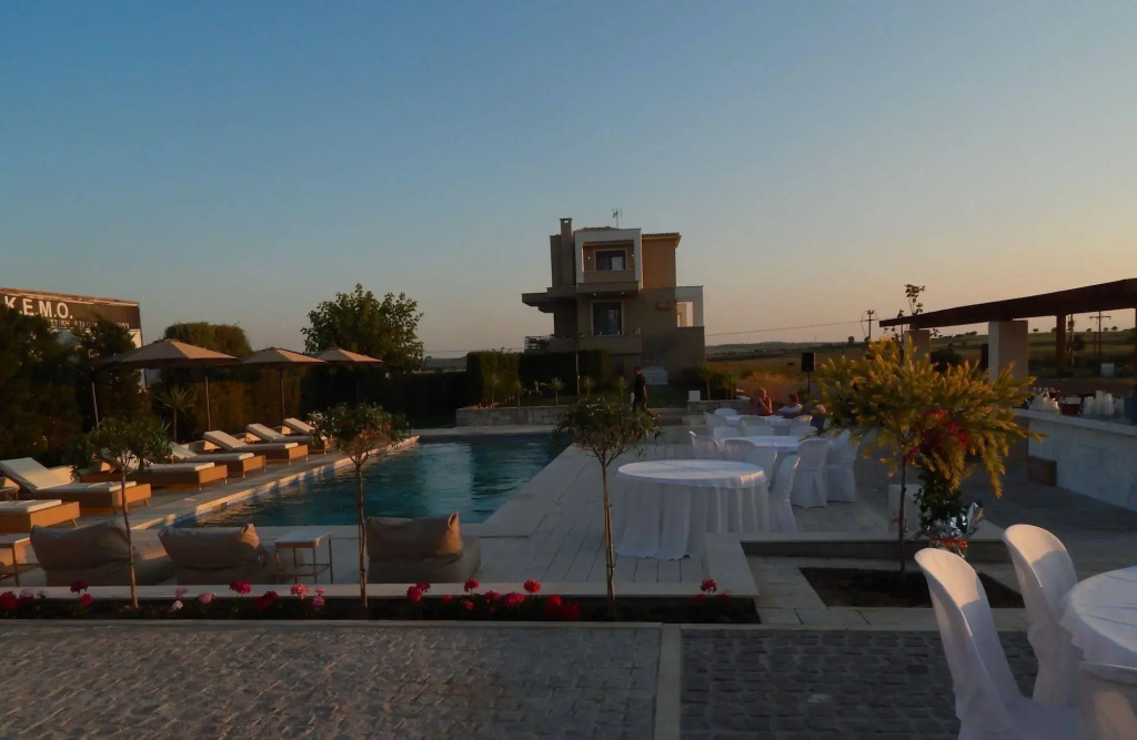 Niovi Boutique Apartments