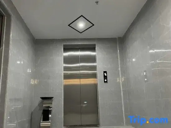 Modern Boutique Apartment