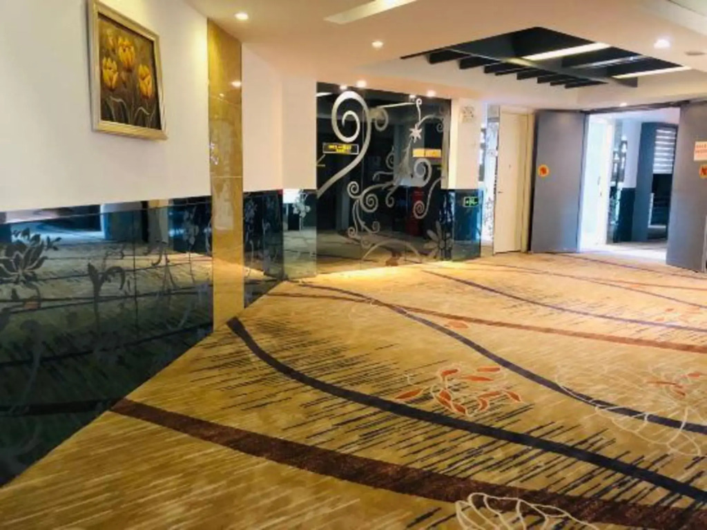 Huayuan Hotel