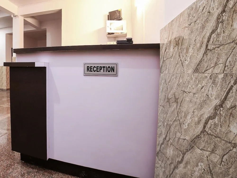 OYO 16542 Flagship Bhoovi Residency