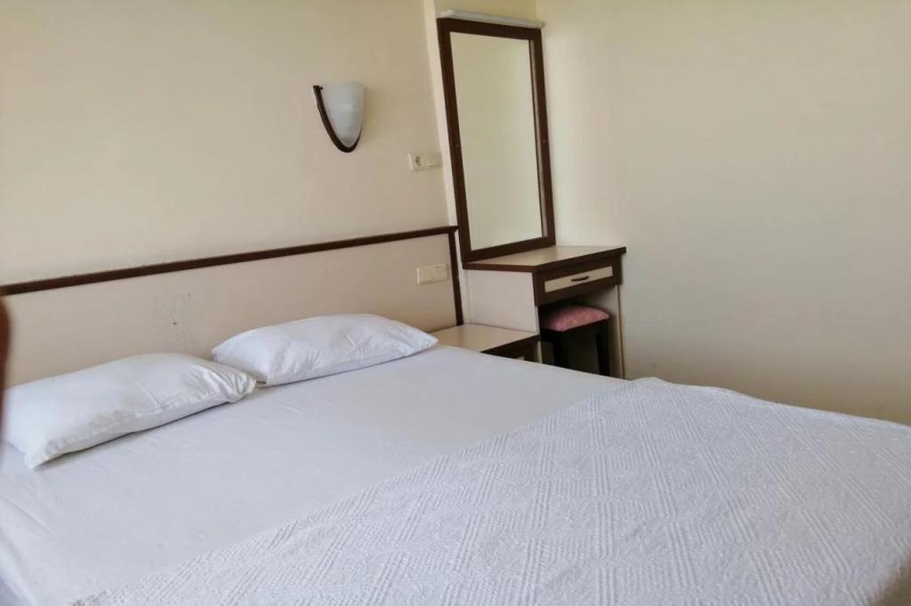 Oya Apartments