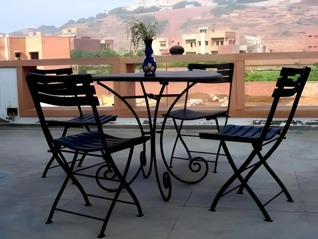 Royal Rais Guest House