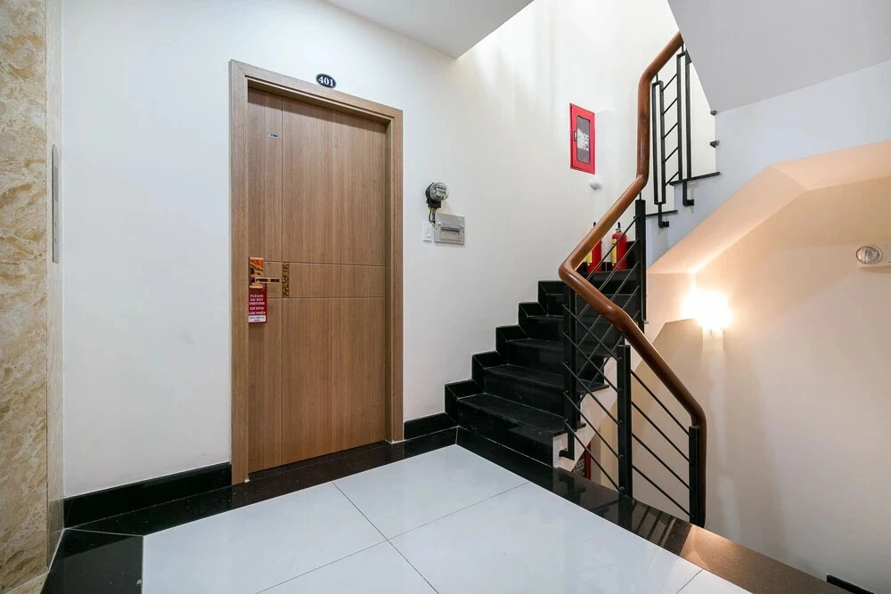 Man Trung Hotel by Oyo Rooms
