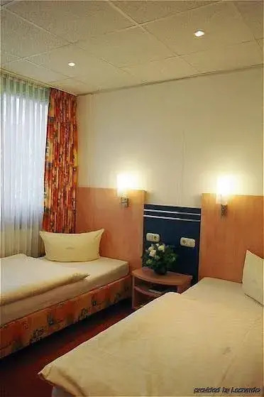 AAA Budget Hotel