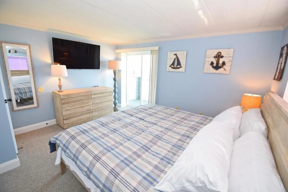 Harbour Island 308M