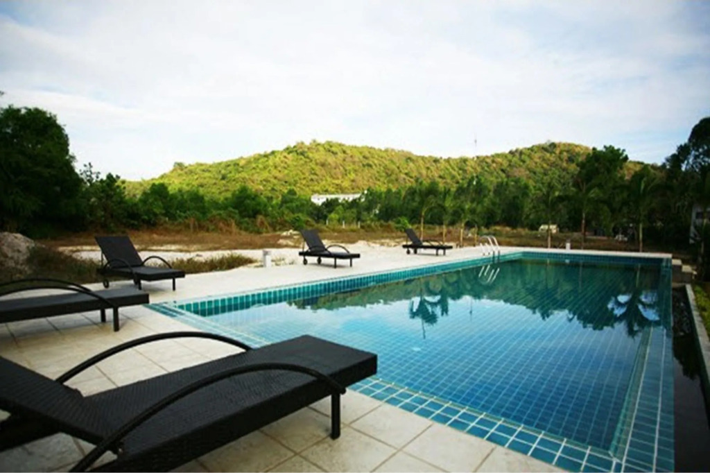White@Sea Resort