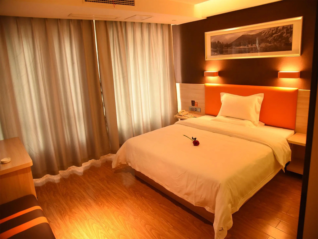 7 Days Premium·Chongqing Baishiyi