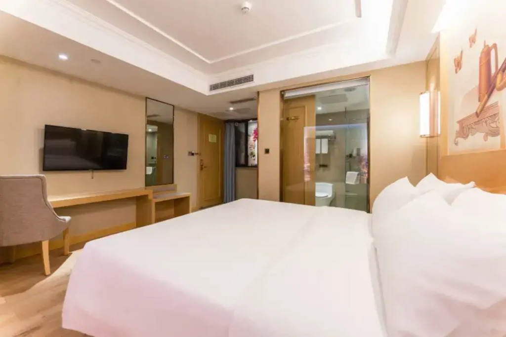 Vienna Hotel Chongqing Jiefangbei Pedestrian Street