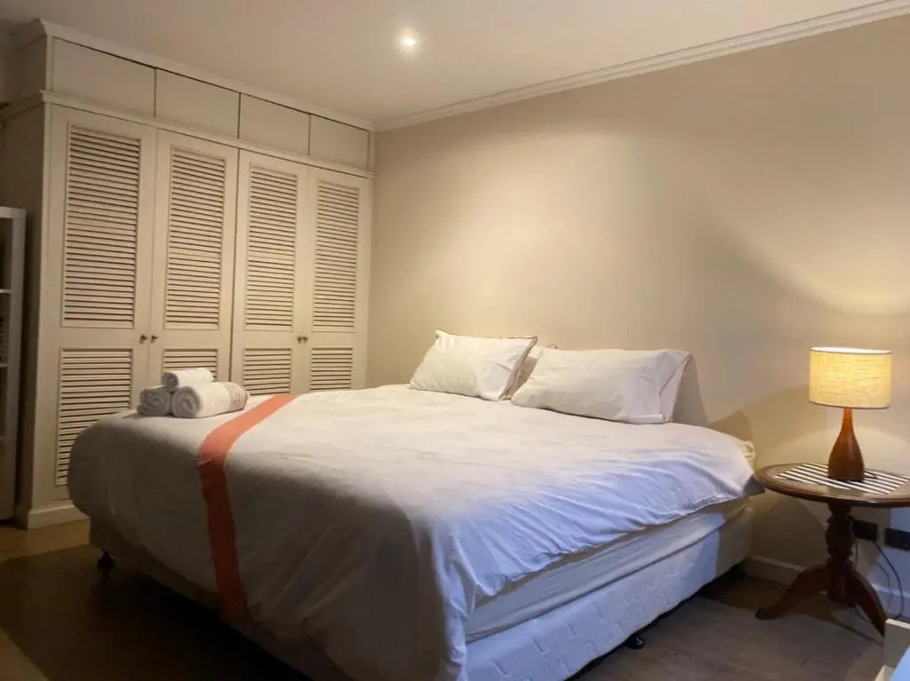 cozy apartment central bangkok 25th floor beautifull balcony