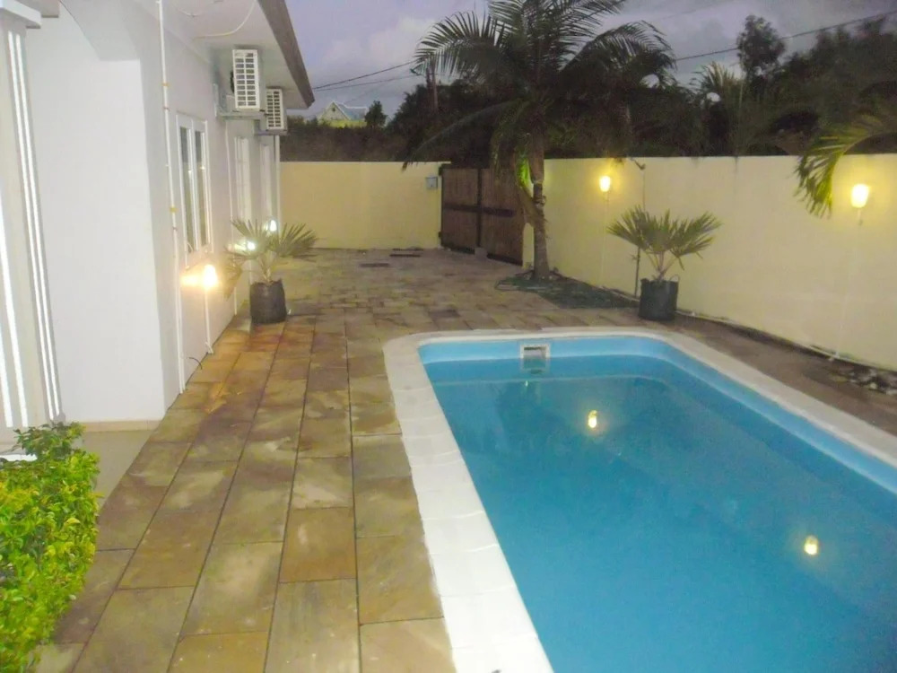 Villa With 6 Bedrooms in Grand Baie, With Private Pool, Enclosed Garde