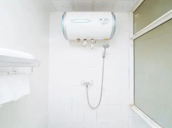 OYO Hongdu Express Homestay (Tengzhou Bus Terminal Jiayu Trade City)