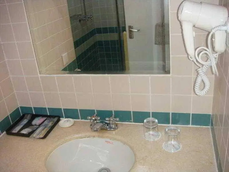 Motel 168 Ao Men Road Inn
