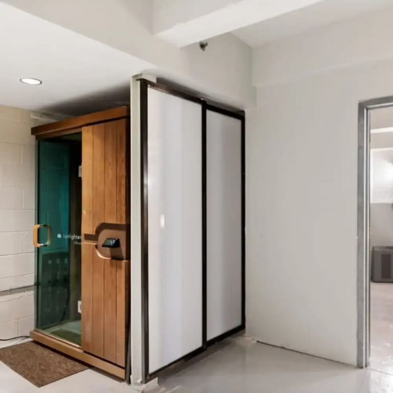 Greenwich Court by Rove Travel 3BR Loft w Sauna