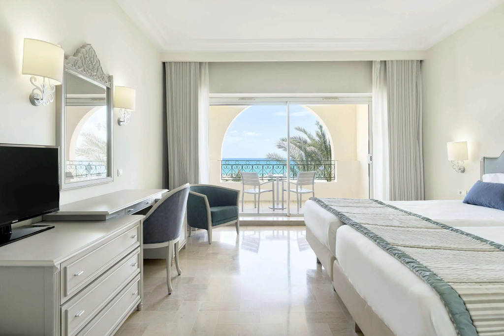 Iberostar Waves Averroes