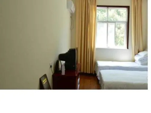 Longyuwan Family Inn