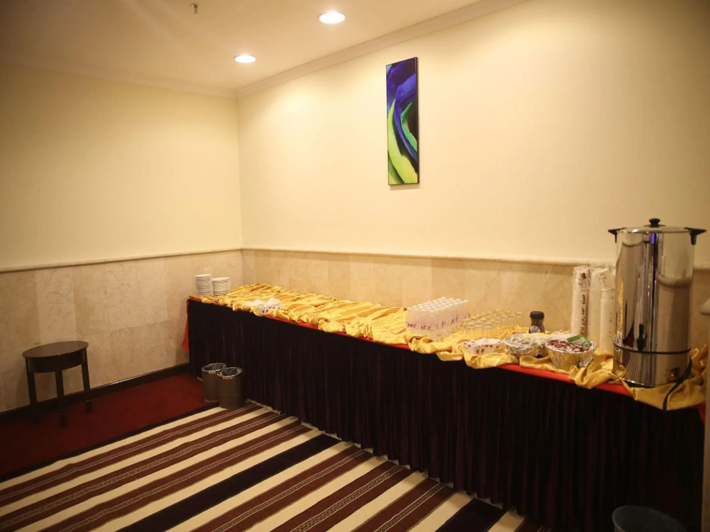 Golden Manafea Hotel