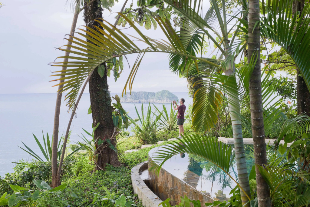 Arenas Del Mar Beachfront & Rainforest Resort Member of the Cayuga Collection