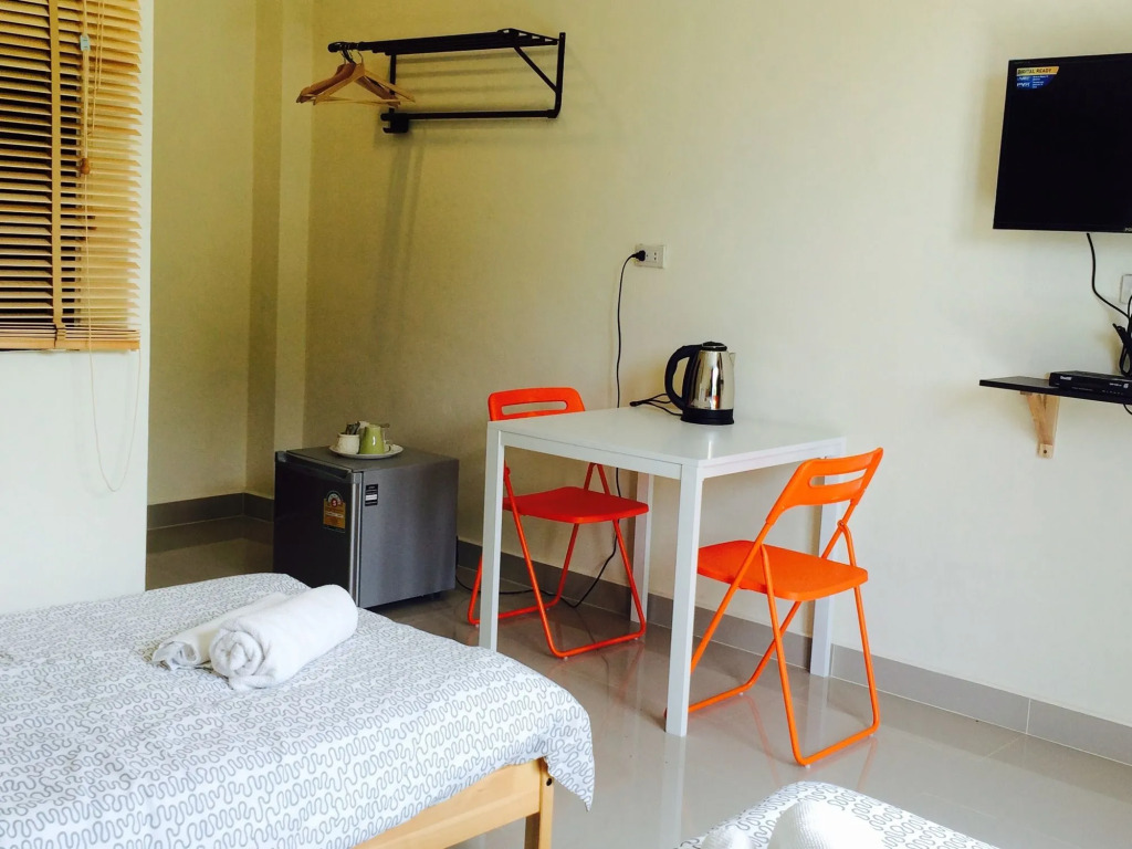 Montra Nakhon Guesthouse
