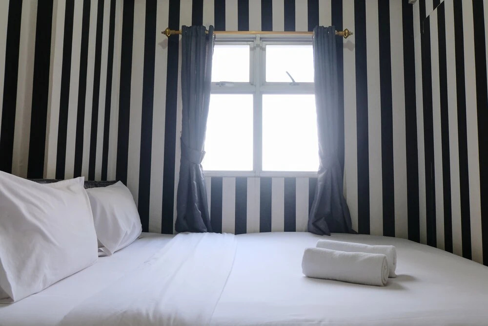 Good Deal 2Br At 16Th Floor Suites @Metro Apartment