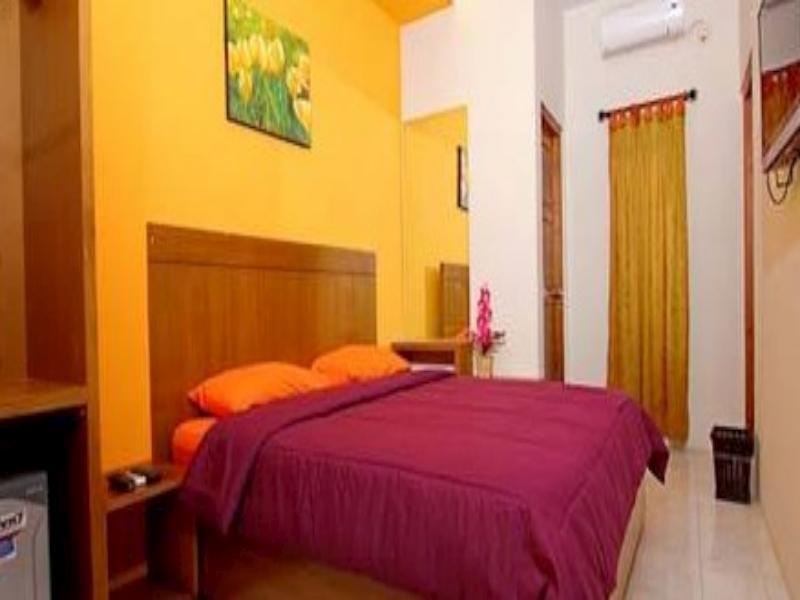 Nirvana Inn seturan Mitra RedDoorz