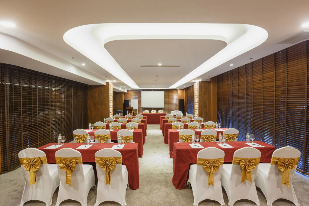 Muong Thanh Grand Saigon Centre Hotel