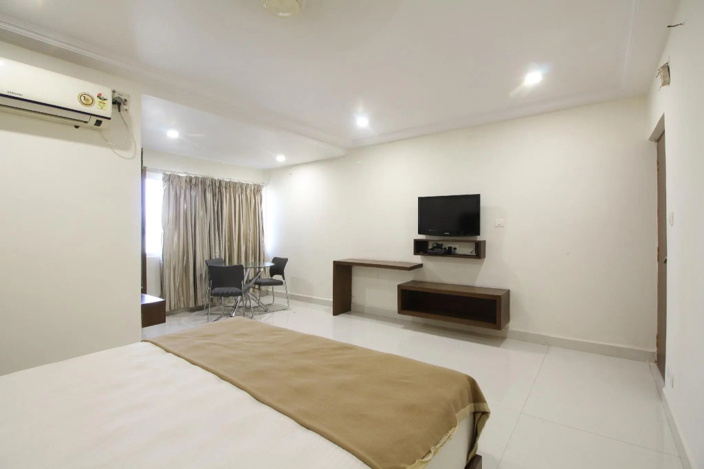 Hotel Samrat