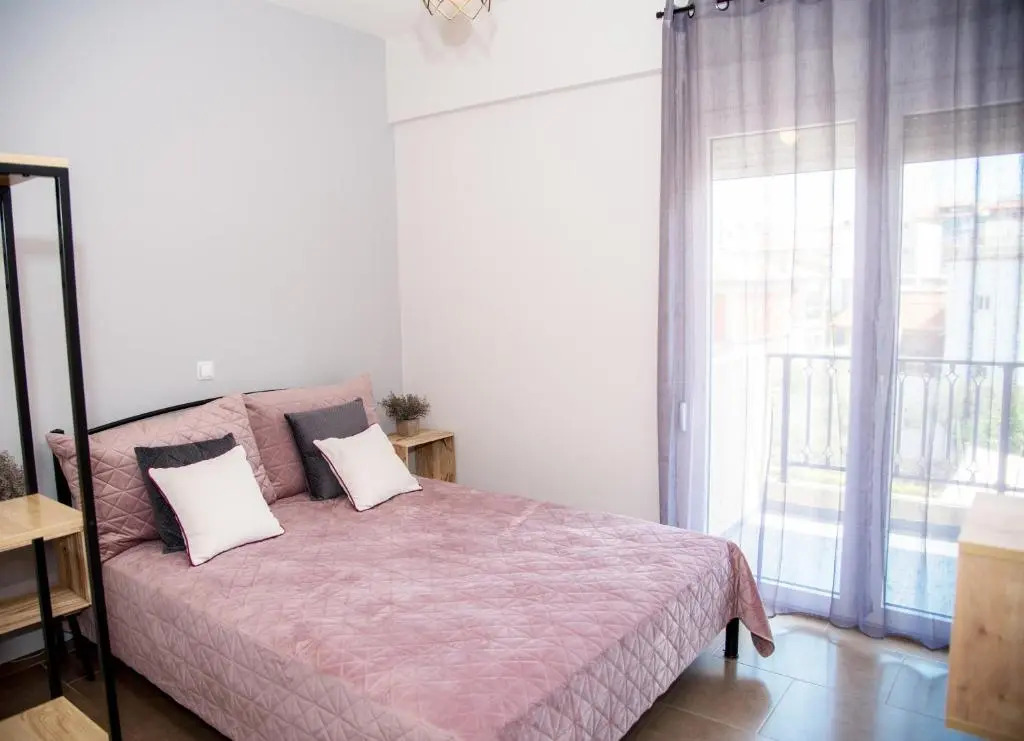 Nikolas Apartment