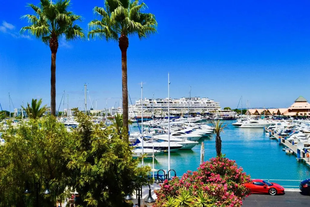 T1 Tenis Golf Mar- Marina de Vilamoura- Piscina