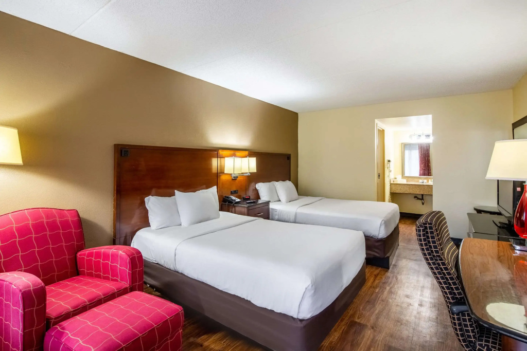 Econo Lodge Naval Station Norfolk