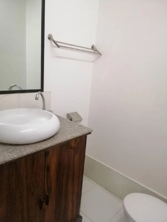 wombats beach resort,hotel, bar and restaurant