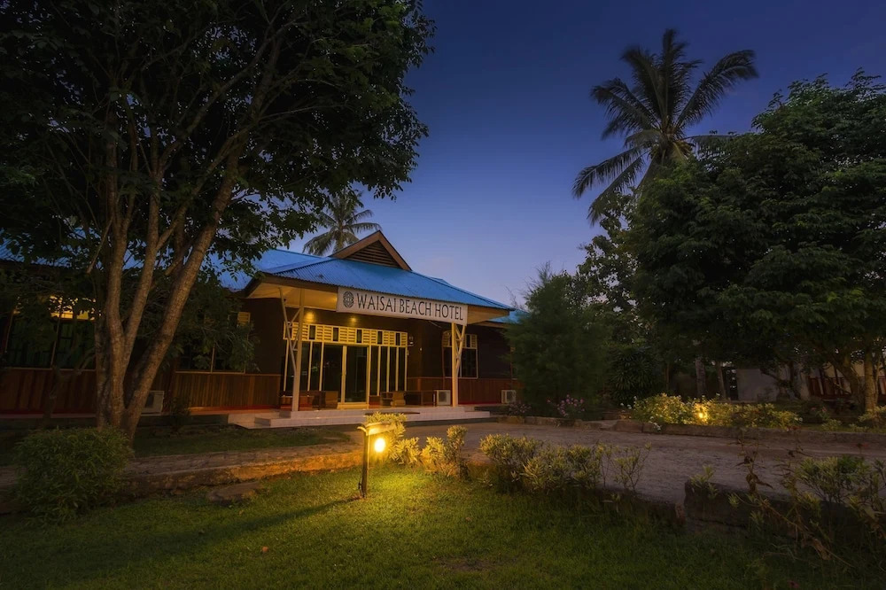Waisai Beach Hotel